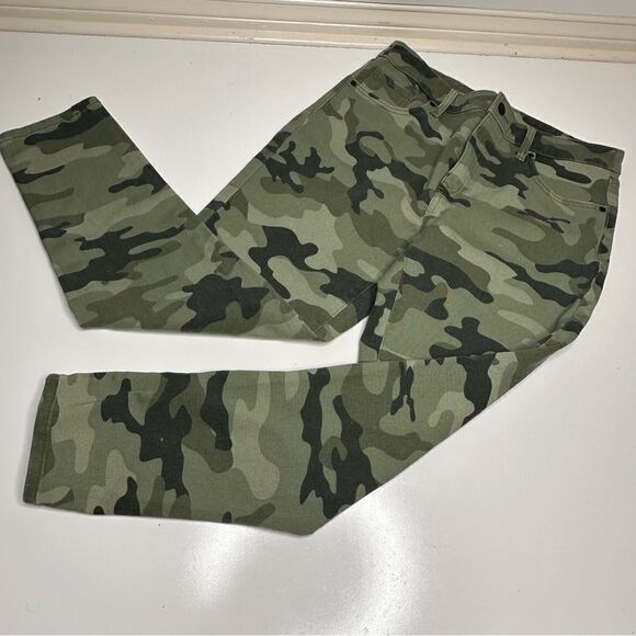 Nili Lotan x Target high rise camo pants size 8 - Picture 4 of 10